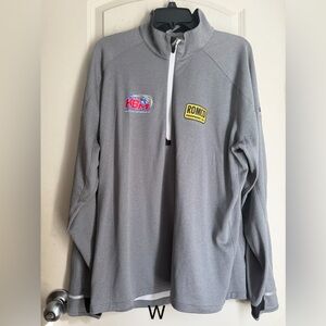 Zero Restriction XL 1/4 Zip Pullover sporty outdoors gym casual work golf